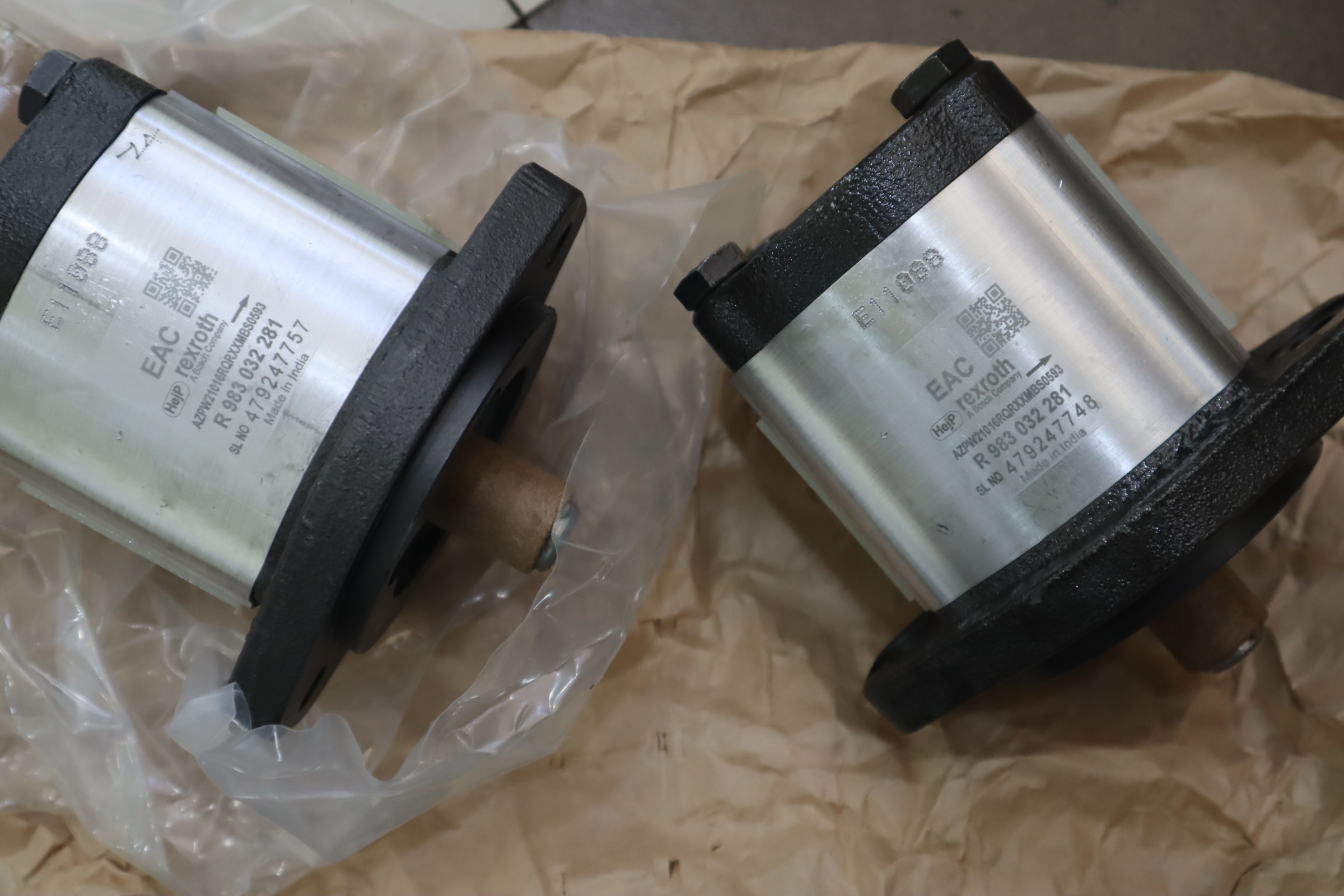 R983032281 AZPW-21-016RQRXXMB-S0593 德国力士乐REXROTH齿轮泵