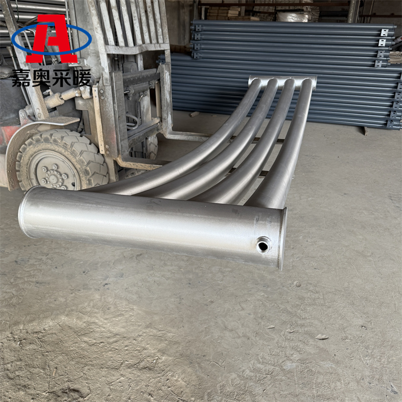 耐高温光面散热器厂家价格