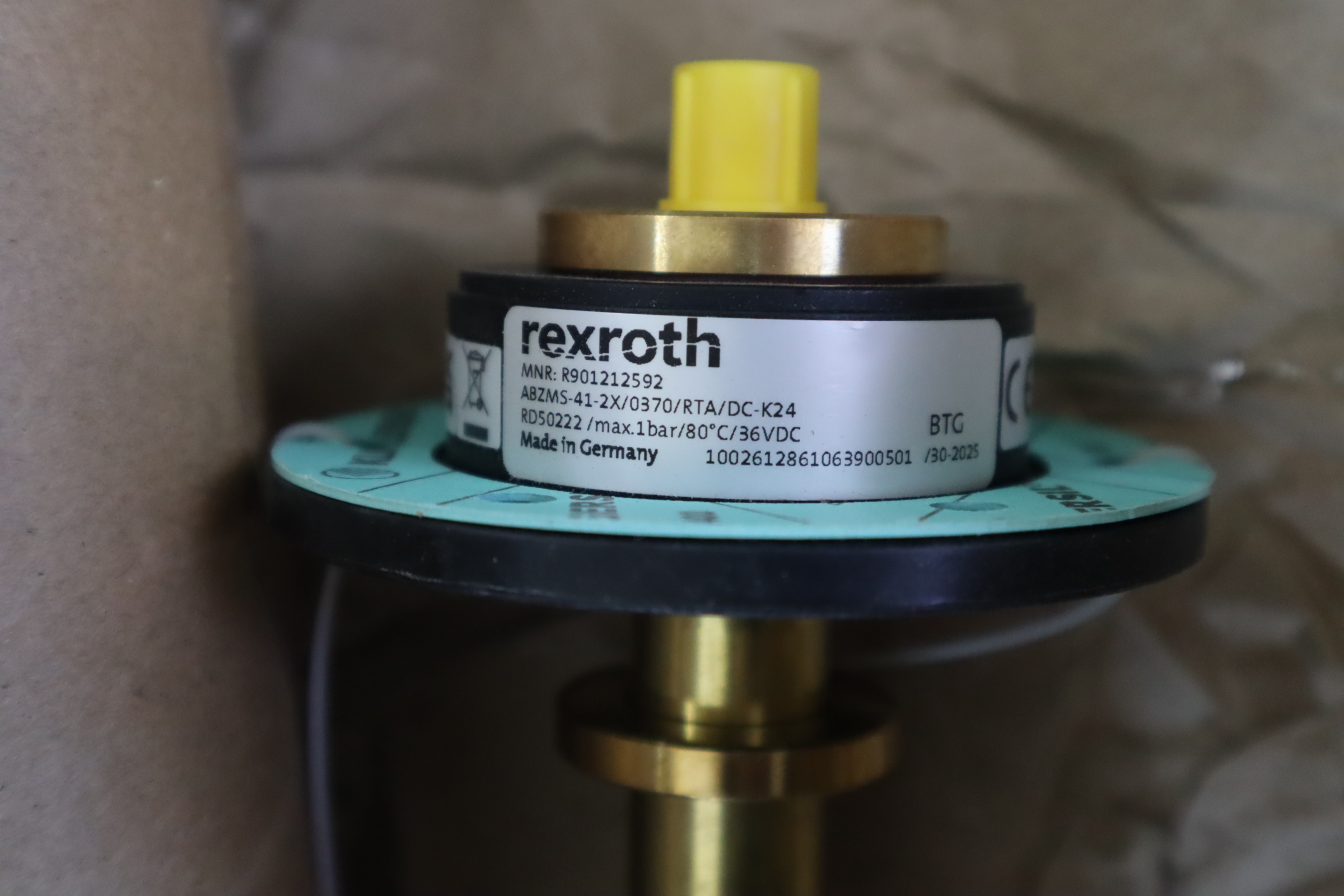 ABZMS-41-2X/0370/RTA/DC-K24 R901212592 力士乐REXROTH液位计