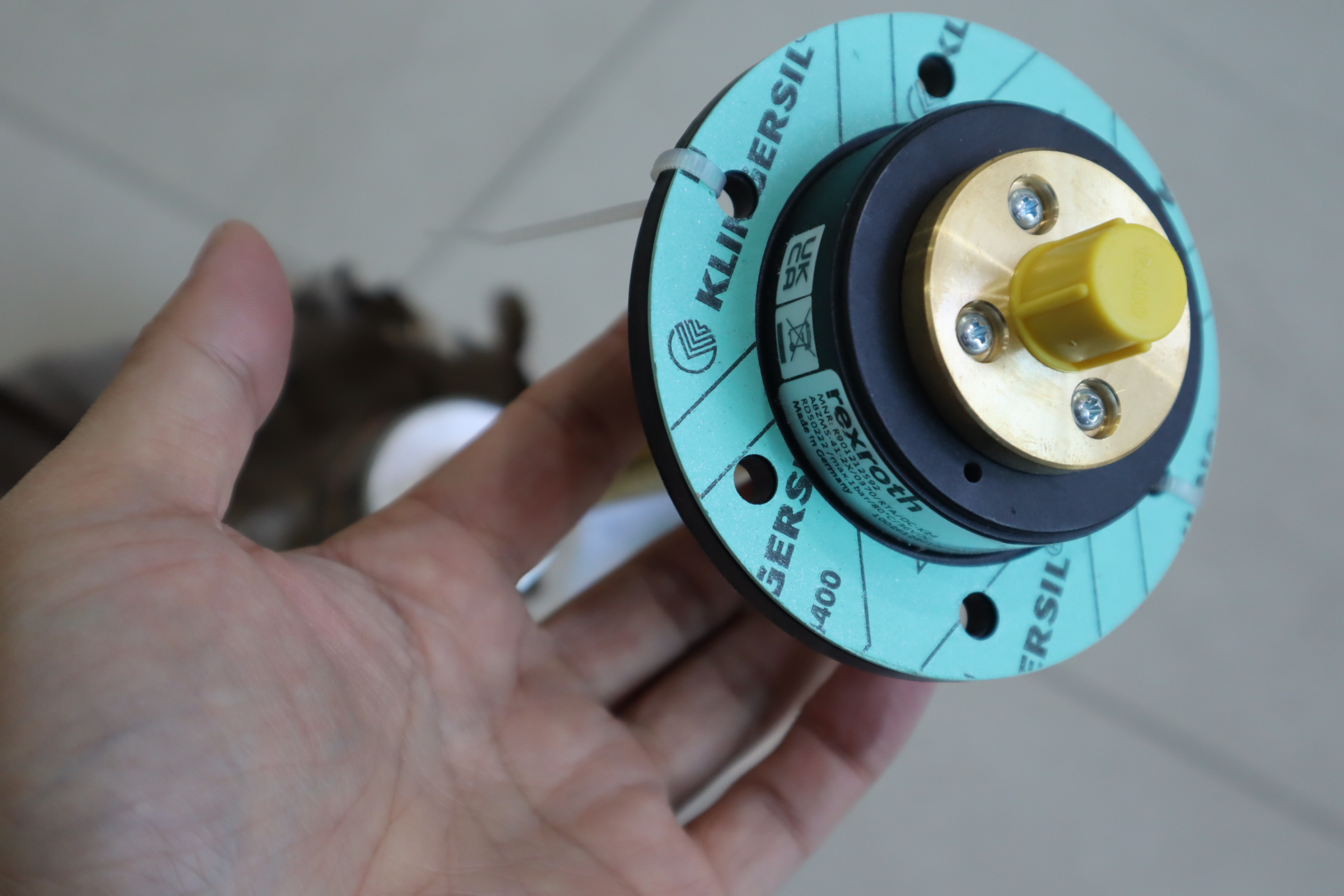 ABZMS-41-2X/0370/RTA/DC-K24 R901212592 力士乐REXROTH液位计