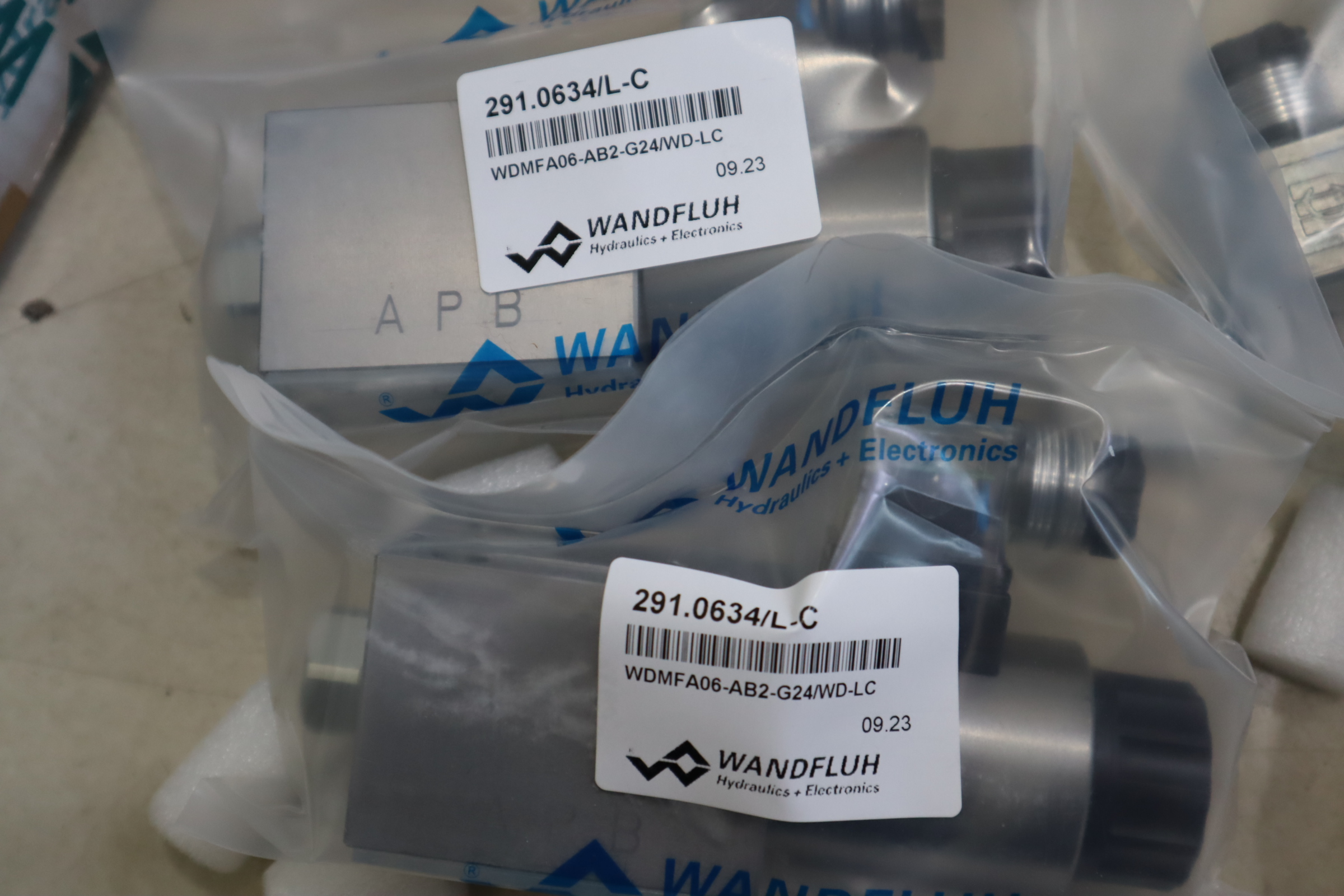 WDMFA06-AB2-G24/WD-LC 瑞士WANDFLUH万福乐电磁阀 WDE45/23X50