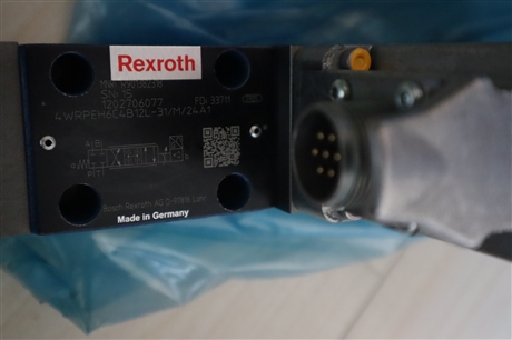 4WRPEH6C4B12L-32/M/24A1 R901382318 德国力士乐REXROTH比例阀