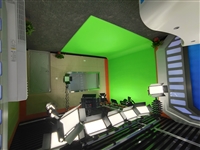 L型免漆拼接抠像绿箱安装效果展示