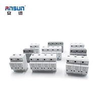 一级三相电源防雷器