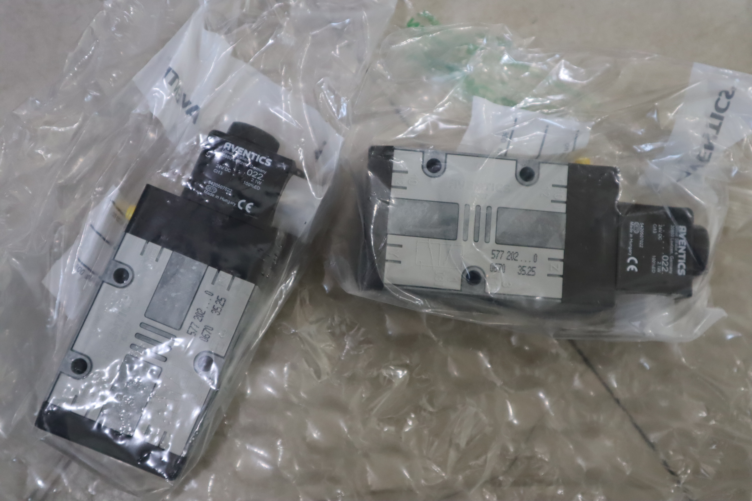 R412010713 -PM1 5772020220 5420507022 安沃驰AVENTICS气动阀