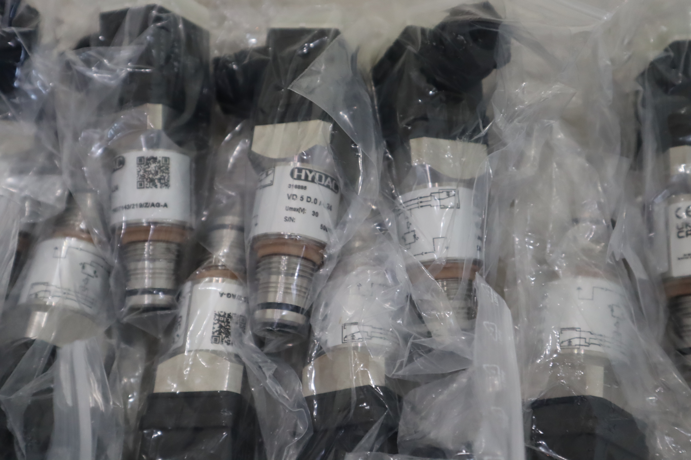 VD 5 D.0 /-L24 德国贺德克HYDAC压力开关压力传感器