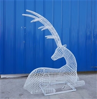 Stainless steel hollow deer sculpture, letter splicing stainless steel hollow deer sculpture