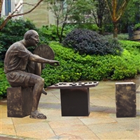 Chess character sculpture, chess playing old man sculpture, folk character sculpture