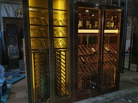 Jiangxi Fret manufacturer produces wine cabinet foam machine, cyclopentane foam machine, insulation foam machine equipment, customized foam production line, German foam machine, polyurethane production line, polyurethane molding machine, foam machine