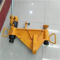 The principle of Jiabang Kwpy-400 hydraulic rail bending machine is simple, and it is used for hydraulic rail bending of 38 kg steel rails