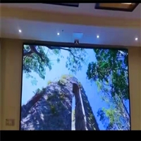 Jiangyin dual column outdoor display P4 full-color high brush price