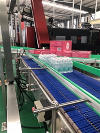 Hawthorn vinegar beverage processing equipment 80 tons per year Yangmei fruit vinegar fermentation and filling machinery