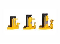 Hydraulic jack lifting machine