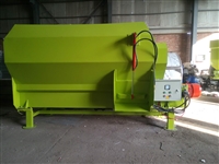 Shanxi Whole day Grain Feed Blender, Crushed Straw Bundle Uniform Blender, Traction Blender