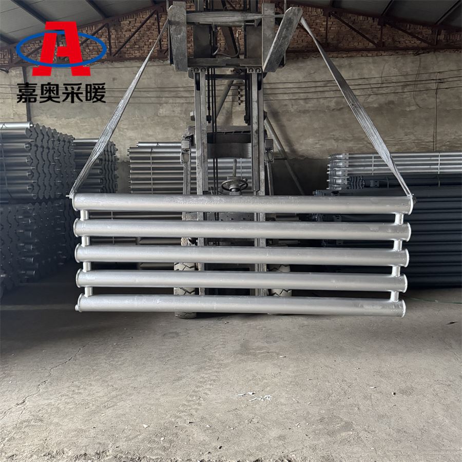 耐高温热水型光面排管散热器图片