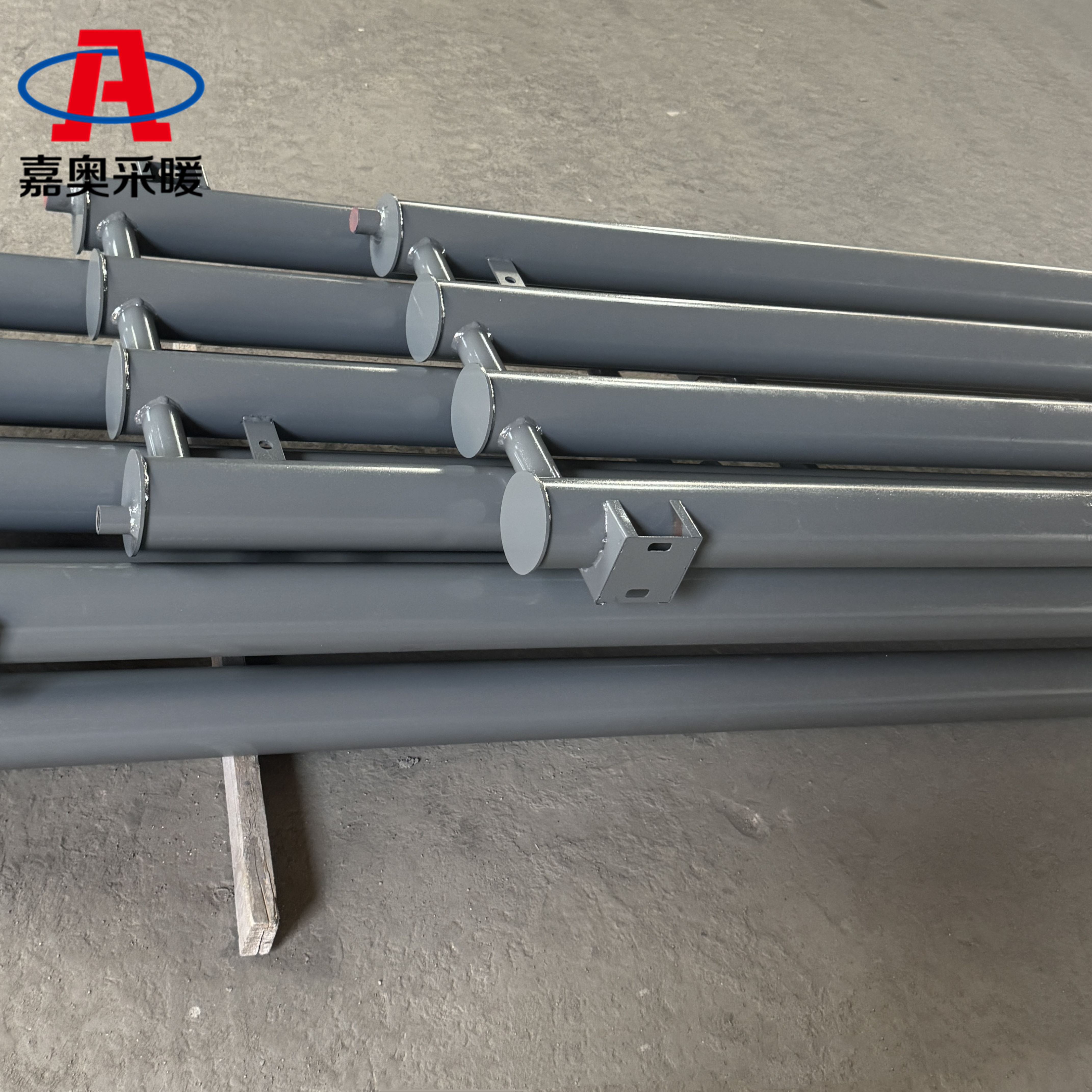 耐高温4根光排管散热器供应商