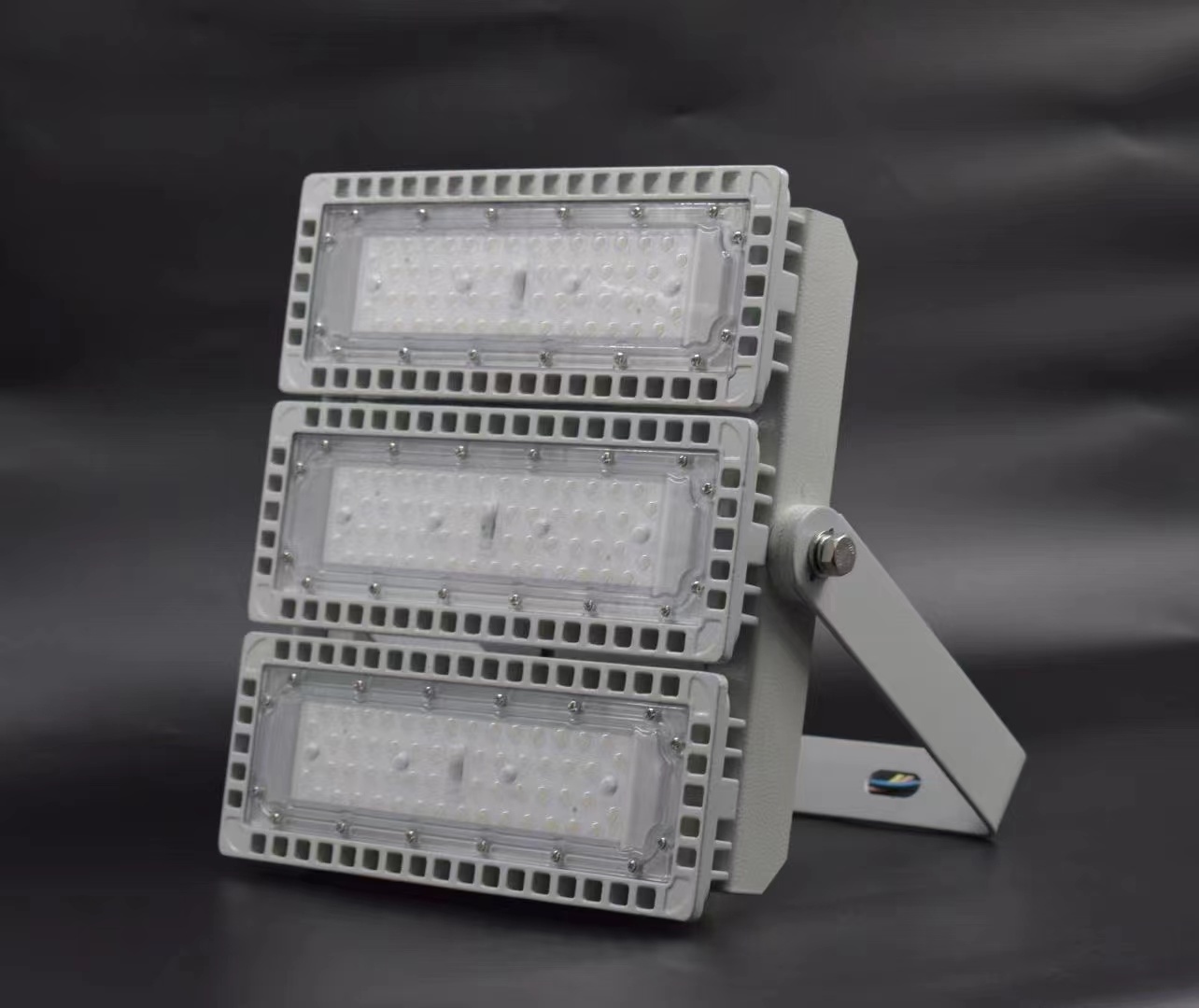  LED防眩泛光灯 不锈钢照明动力接线箱  用途广泛 长期供应