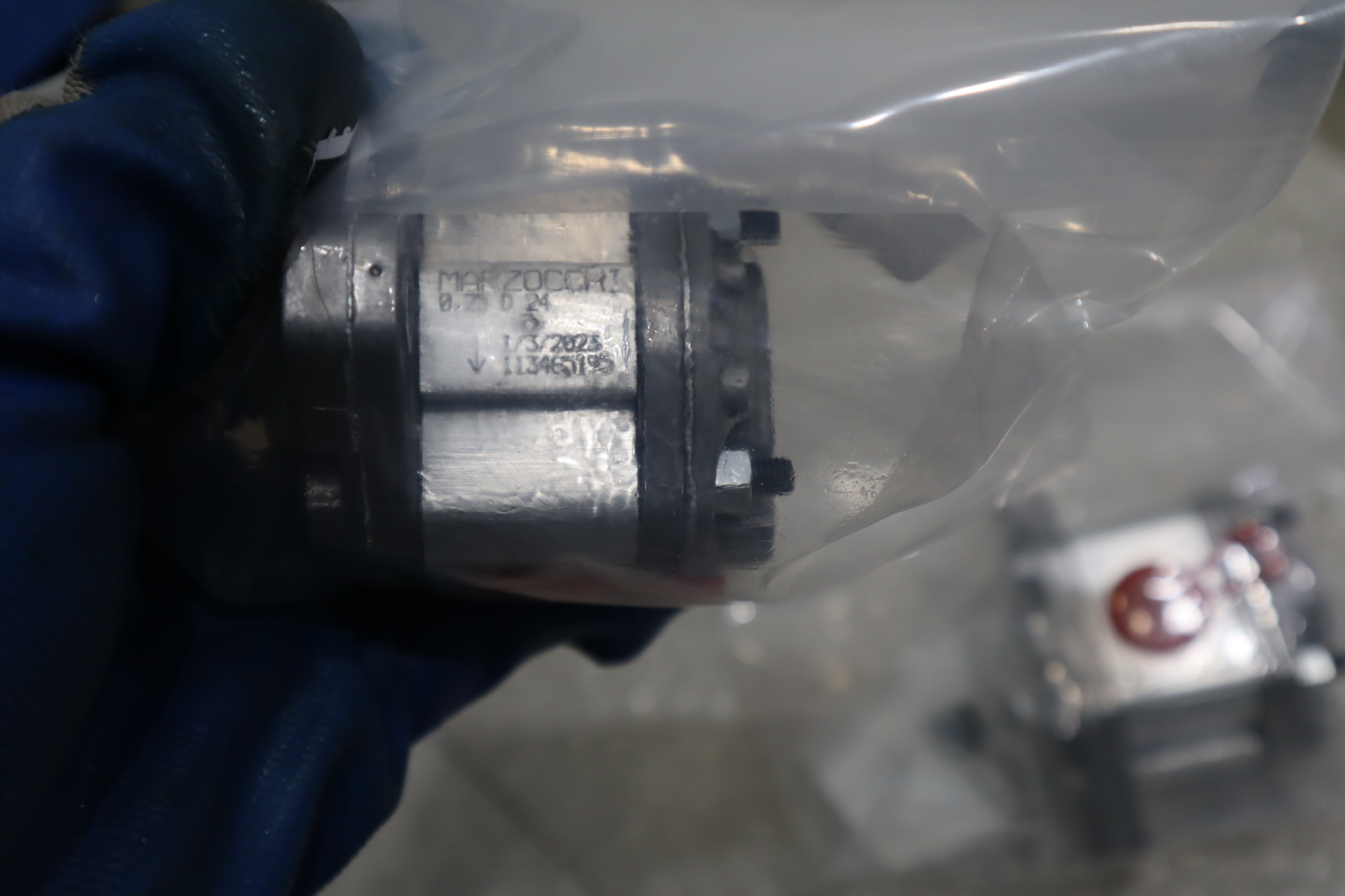 0.5 D 1.00  0.25 D 24 意大利MARZOCCHI马祖奇齿轮泵