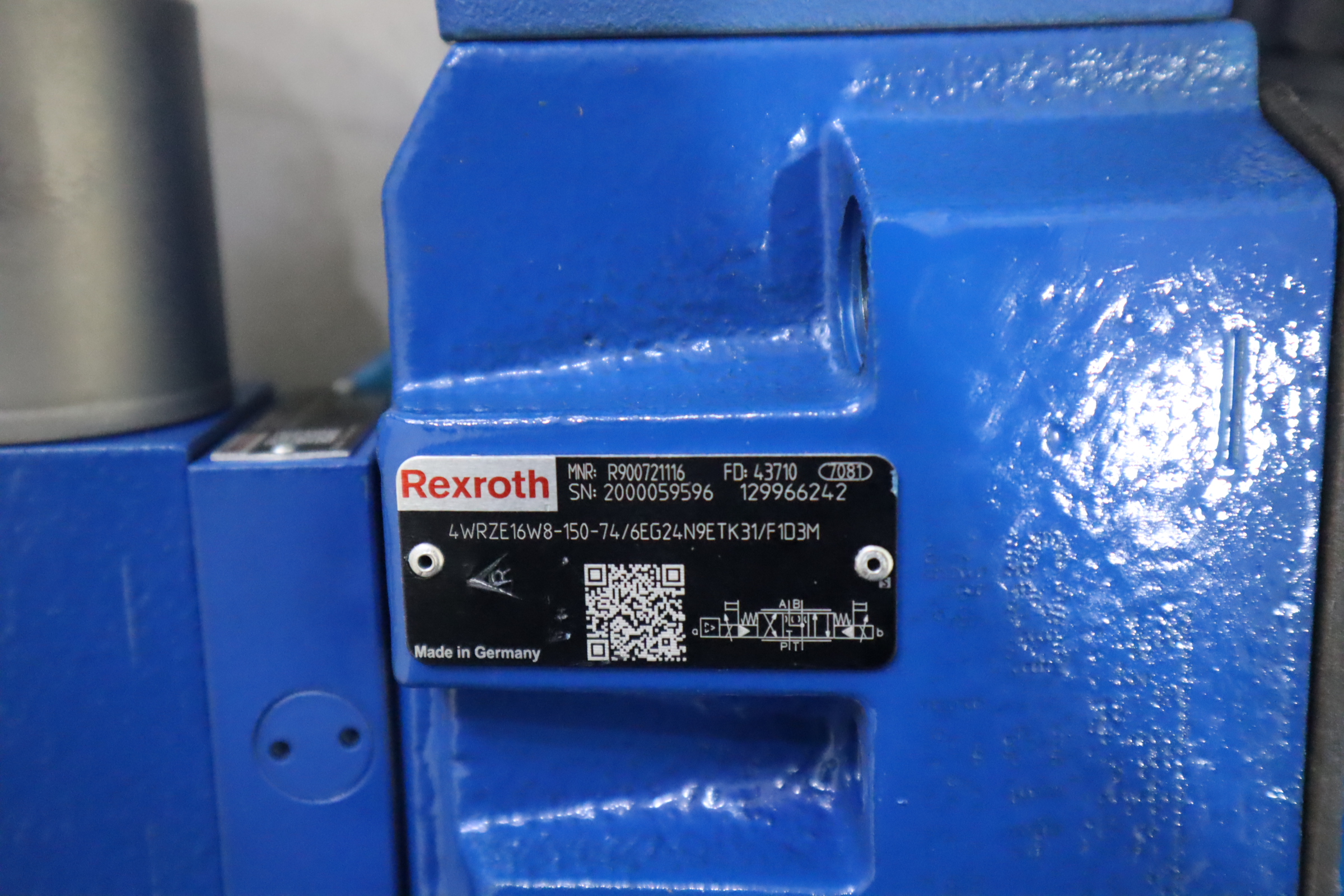 4WRZE16W8-150-74/6EG24N9ETK31/F1D3M R900721116 REXROTH力士乐