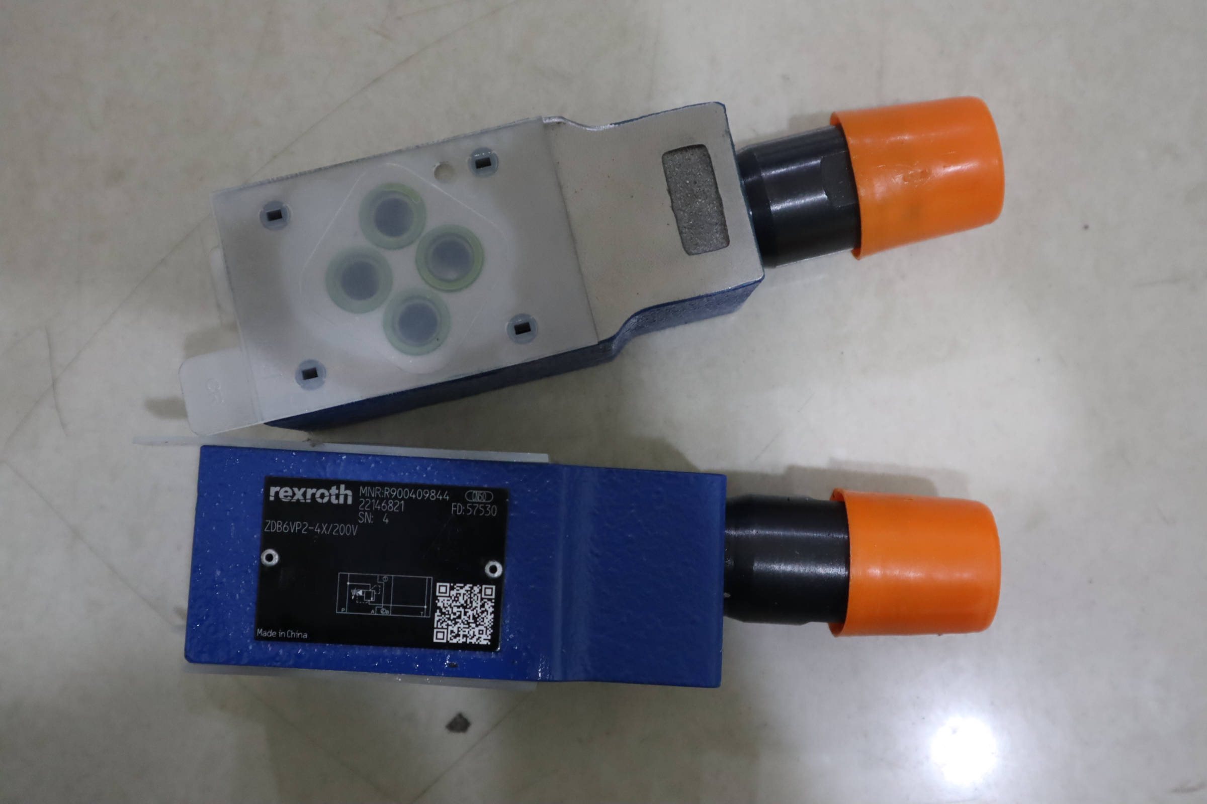 ZDB6VP2-4X/200V R900409844 ZDB6VP2-42/200V 力士乐REXROTH