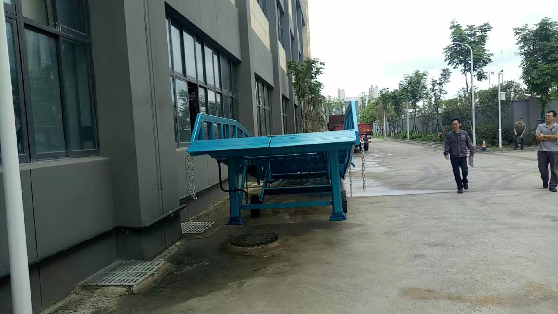 湖南移动式液压登车桥平台定做