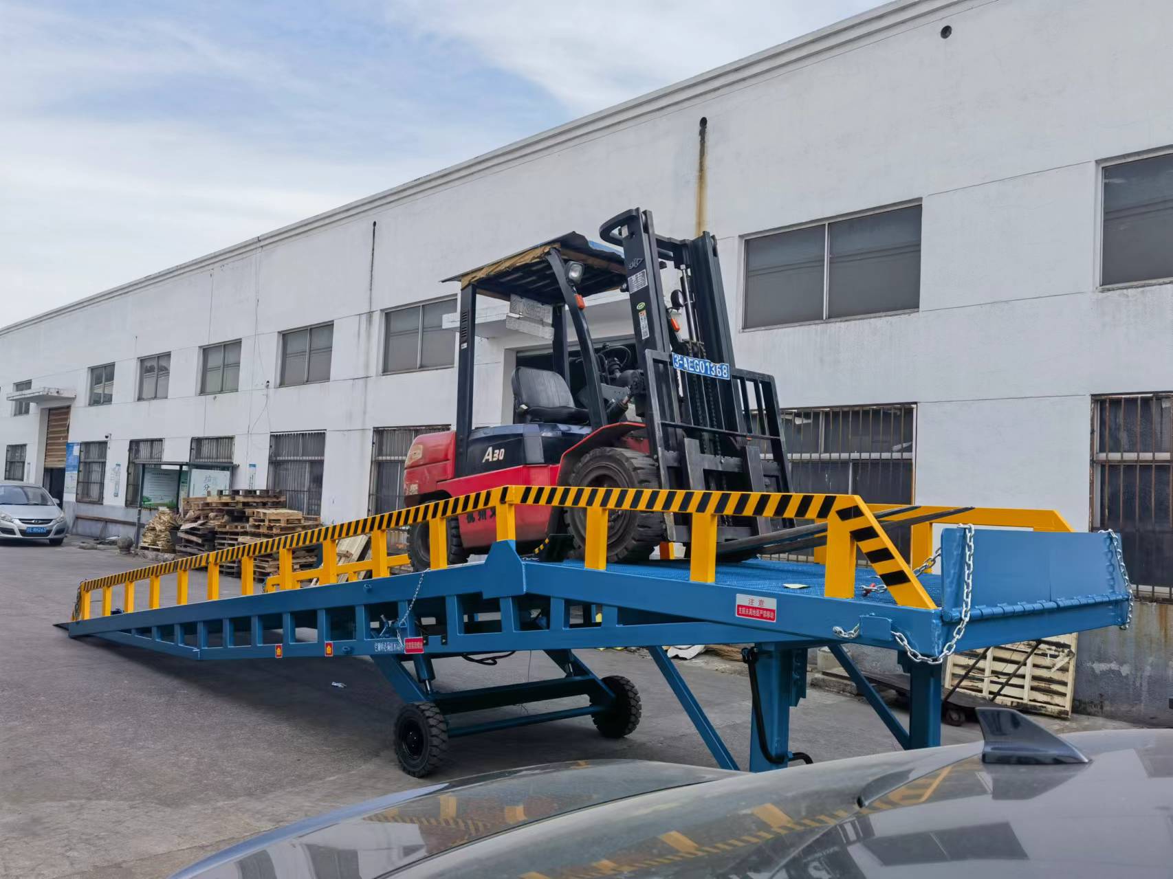 广东固定式液压登车桥载重能力不同