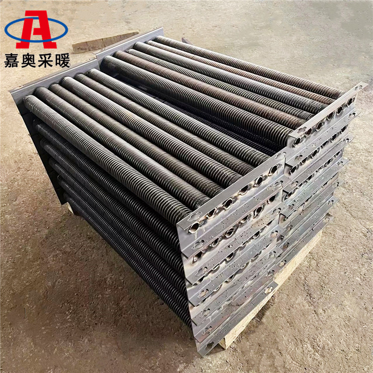 厂房车间用无缝管翅片管散热器 dn80翅片散热器用在哪里