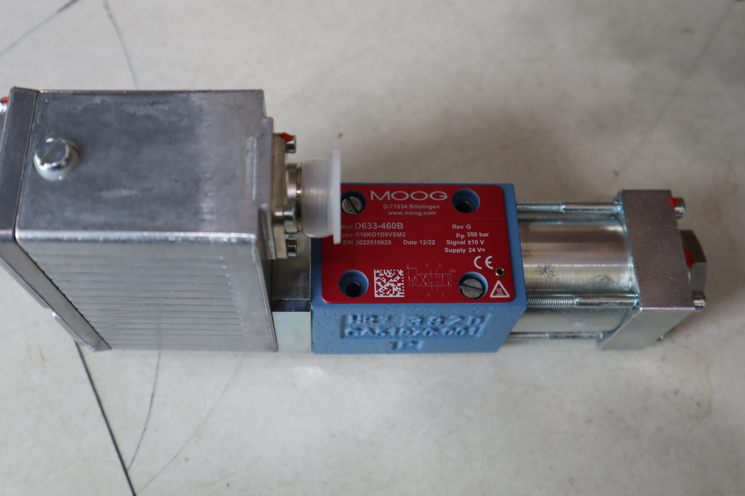 D633-460B R16KO1D0VSM2 D-71034 美国穆格MOOG伺服阀