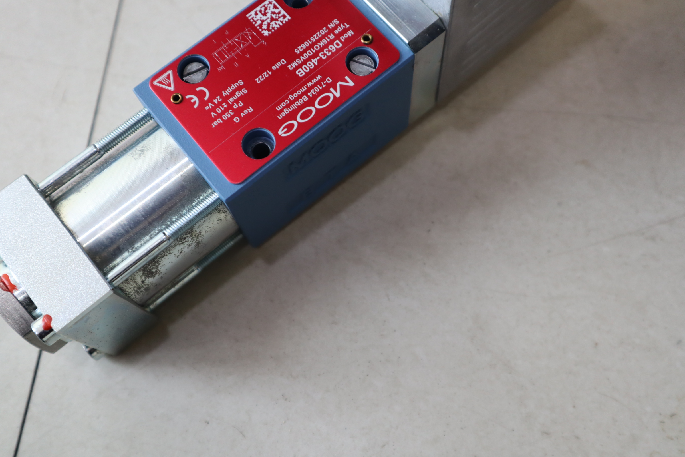 D633-460B R16KO1D0VSM2 D-71034 美国穆格MOOG伺服阀