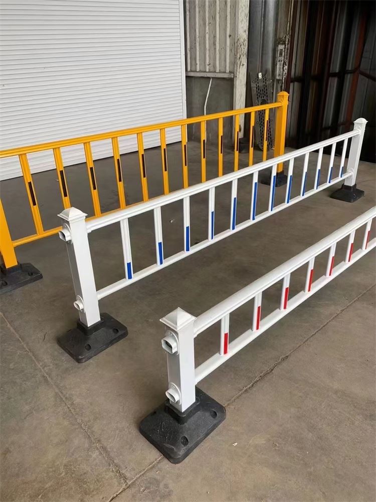 上海道路防护栏标准规范