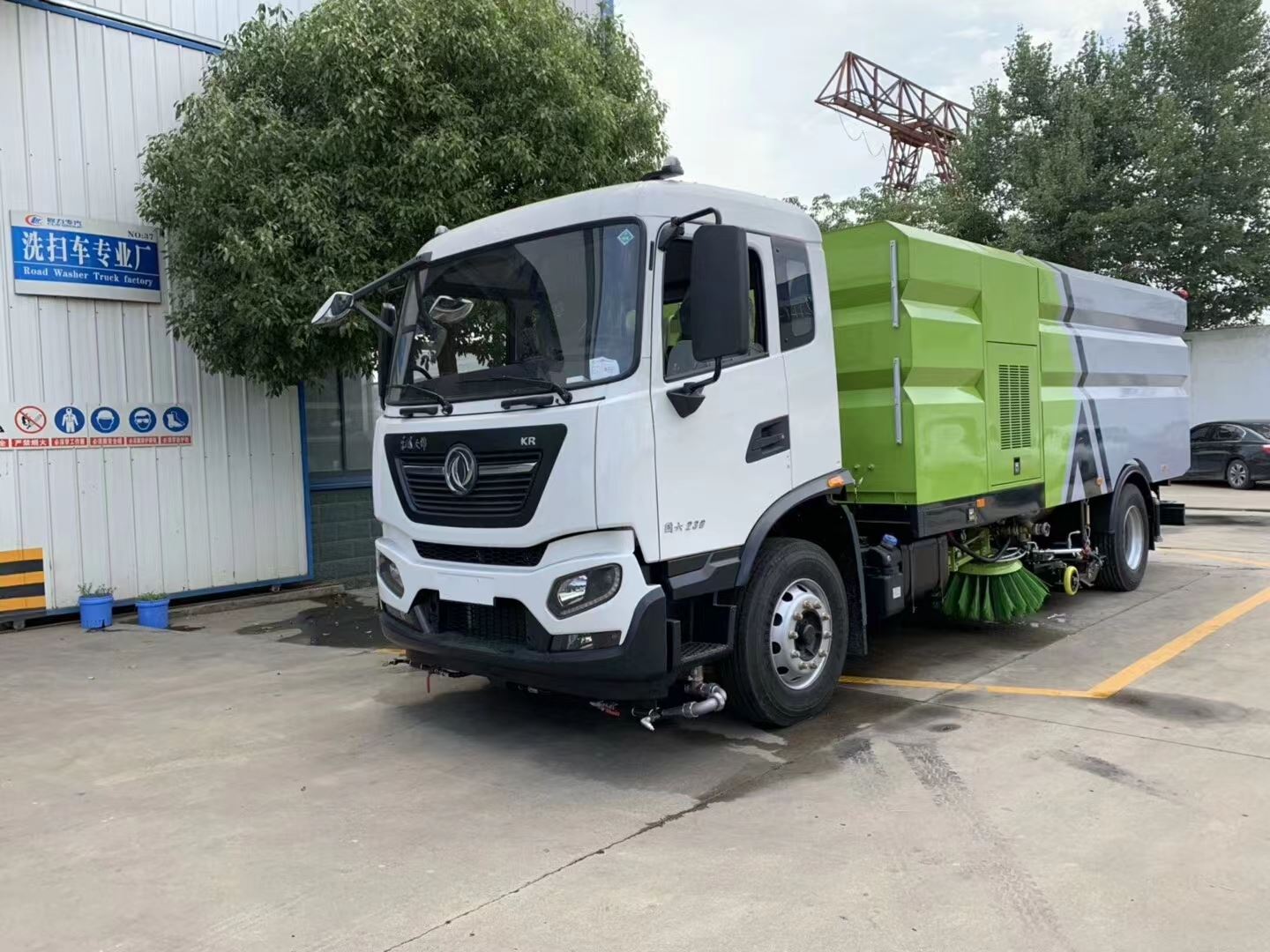 湖南 9方系扫车   全国包安装调试