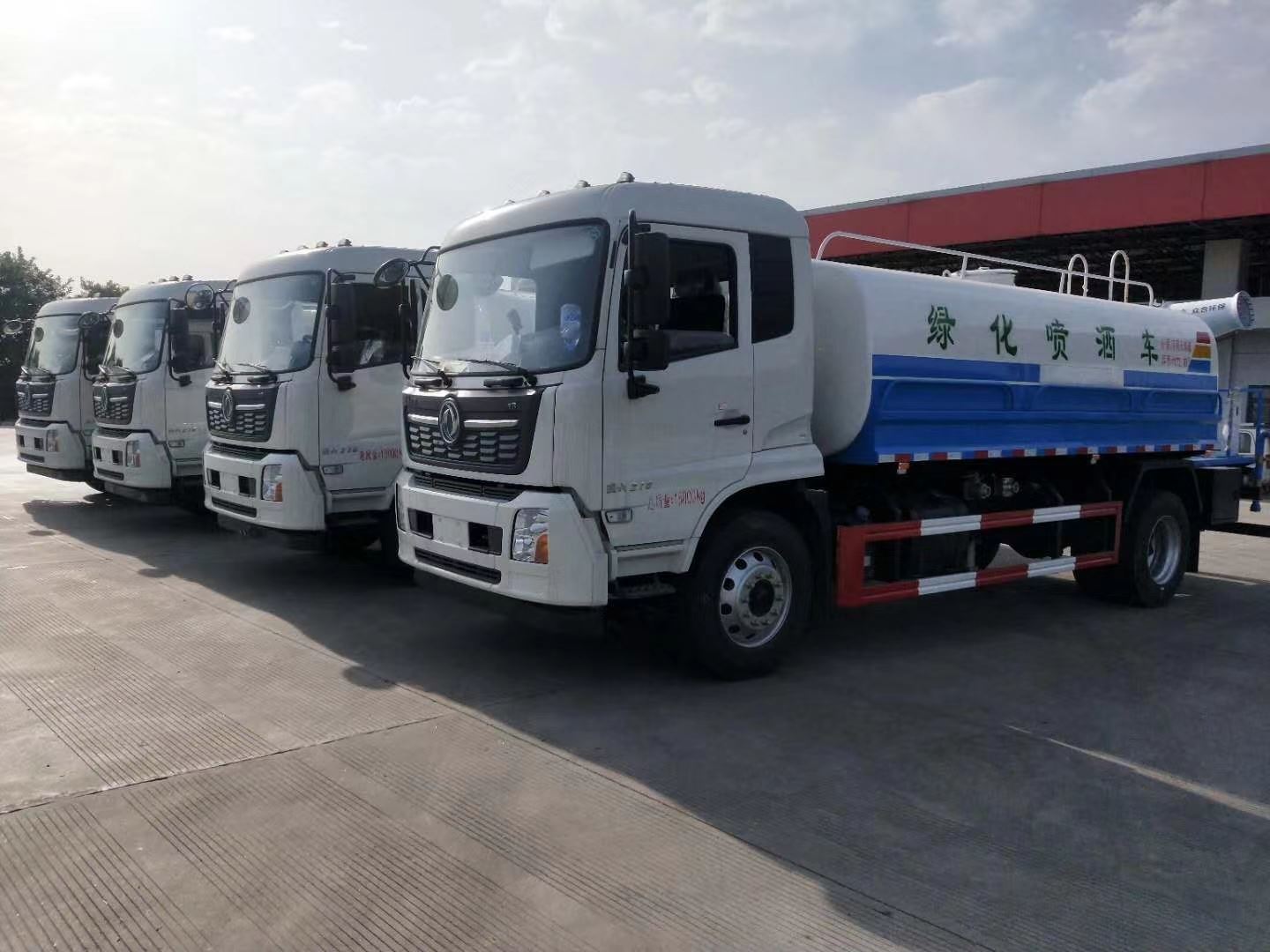 新疆7吨洒水车 全国包送