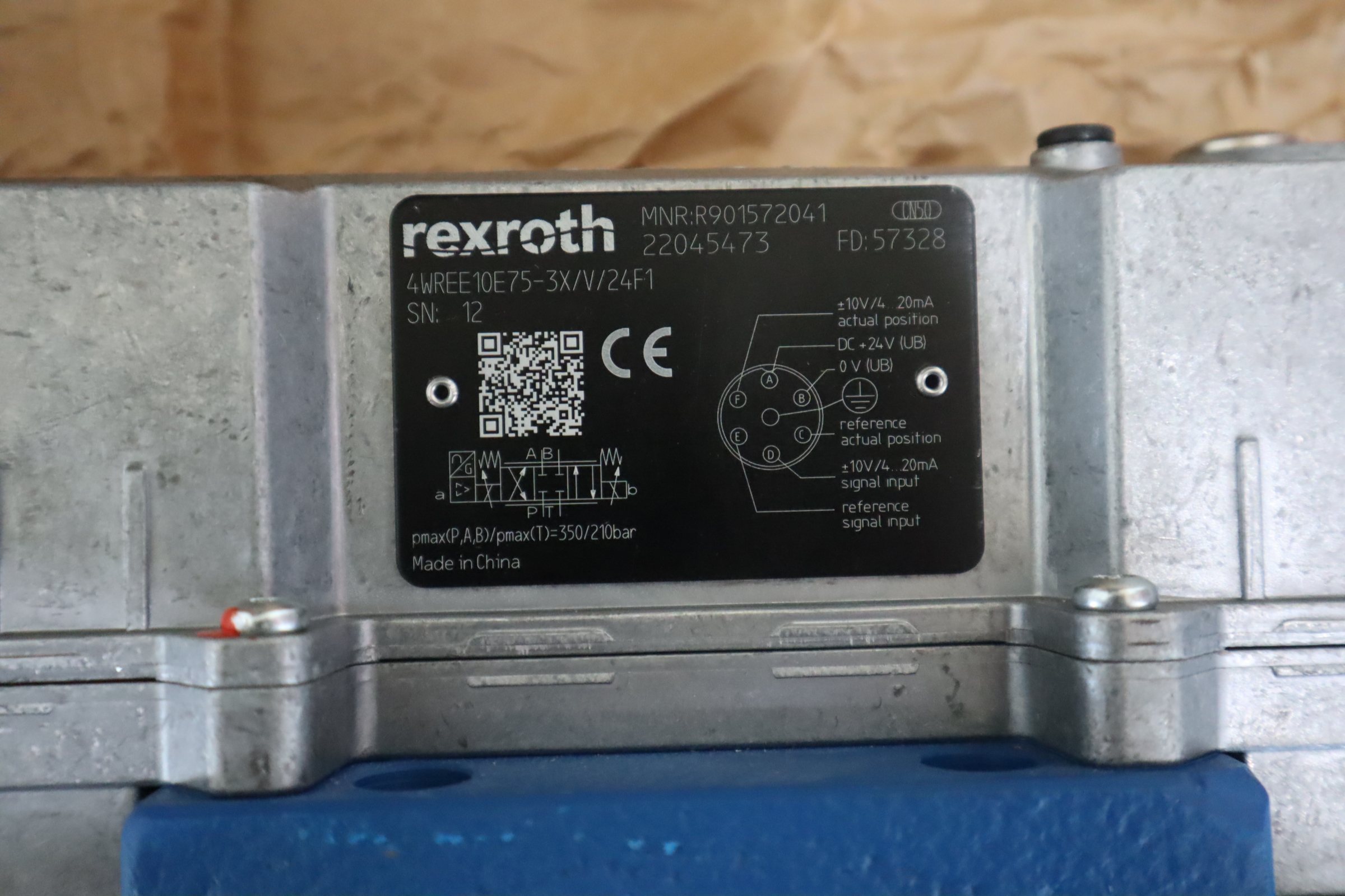 4WREE10E75 30 V 24F1 R901572041 德国力士乐 REXROTH 比例阀