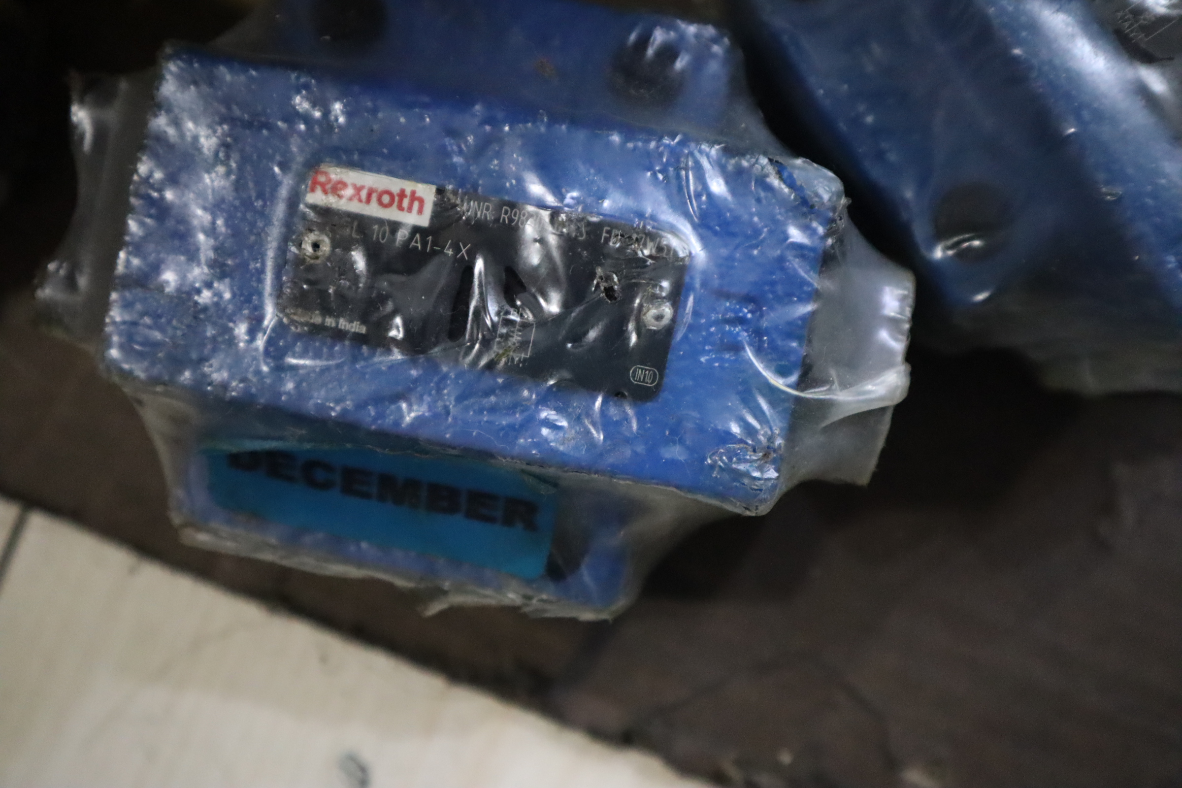 SL10PA1-4X R983040145 SL10PA1-42/ SL10PA1-44/ 力士乐REXROTH阀