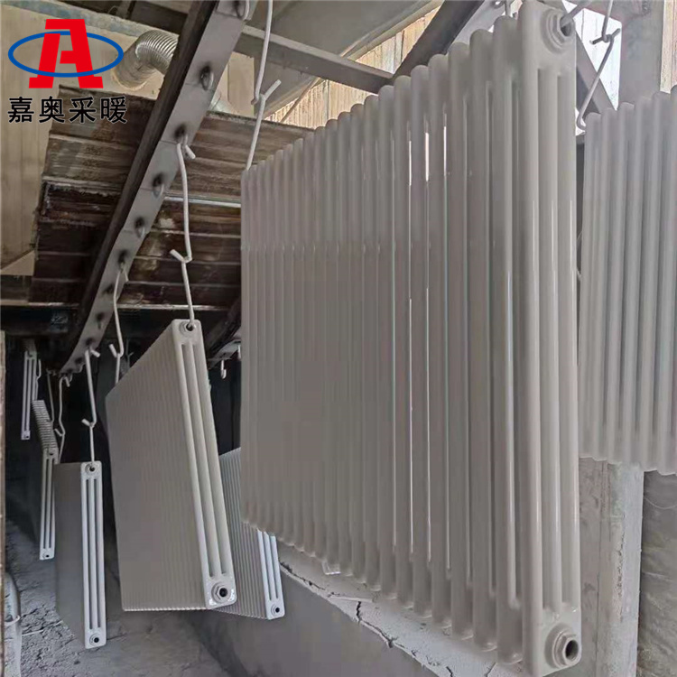 养牛场用厂矿钢六柱暖气片厂家排名