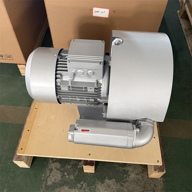 LD055H3R27-5.5KW防腐蚀风机选型资料