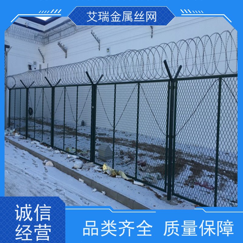 防攀爬隔离网 1.8米高绿色护栏网 场地隔离护栏网