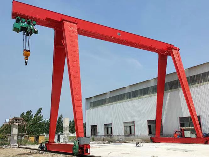 山东济宁 5吨龙门吊 电动葫芦该怎么配才安全