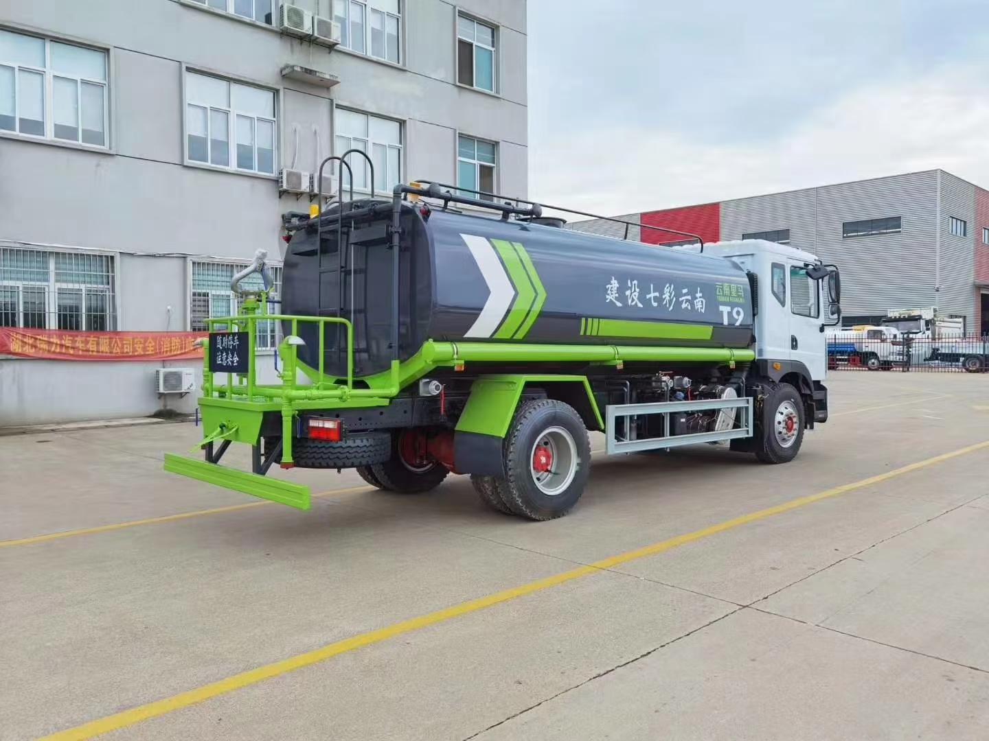 湖南12吨洒水车 全国包安装调试