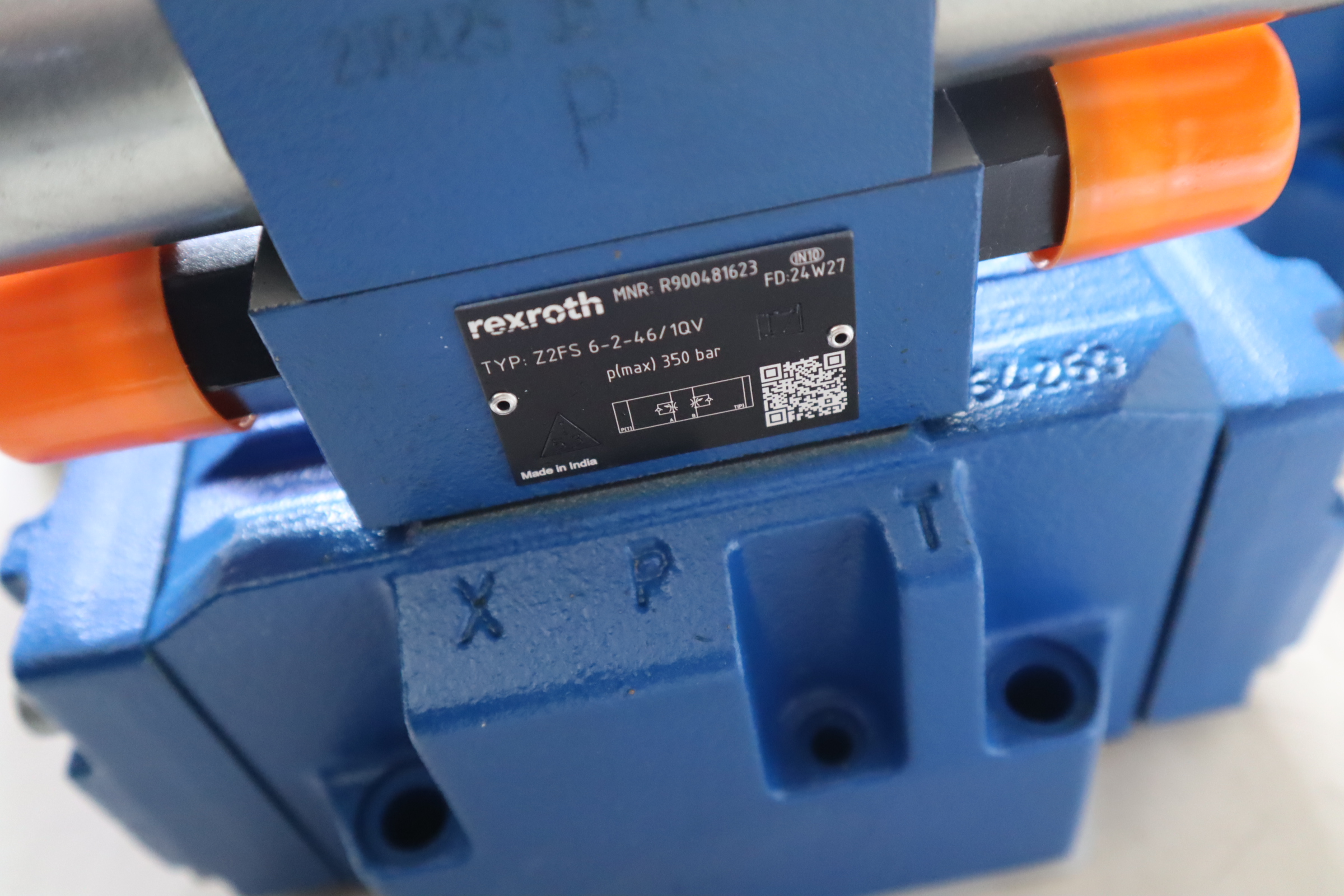 4WE6D6X/OFEG24N9K4/B10 R900568899 4WE6D62/OFEG24N9K4/B10