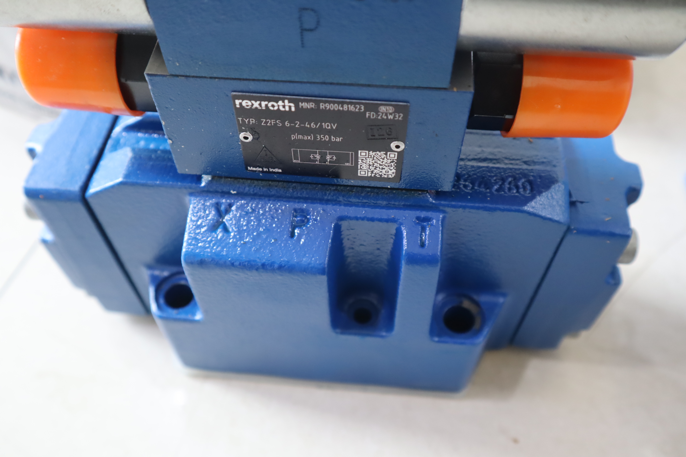 4WE6D6X/OFEG24N9K4/B10 R900568899 4WE6D62/OFEG24N9K4/B10