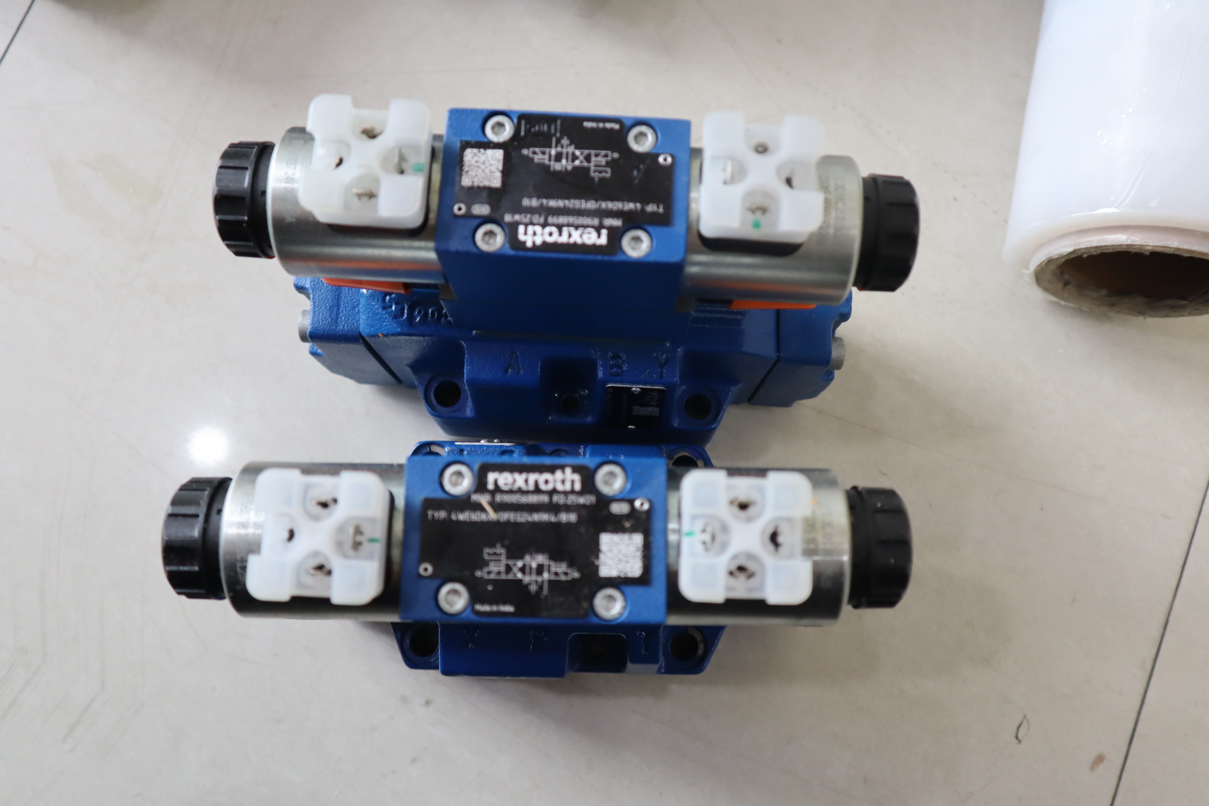 4WE6D6X/OFEG24N9K4/B10 R900568899 4WE6D62/OFEG24N9K4/B10