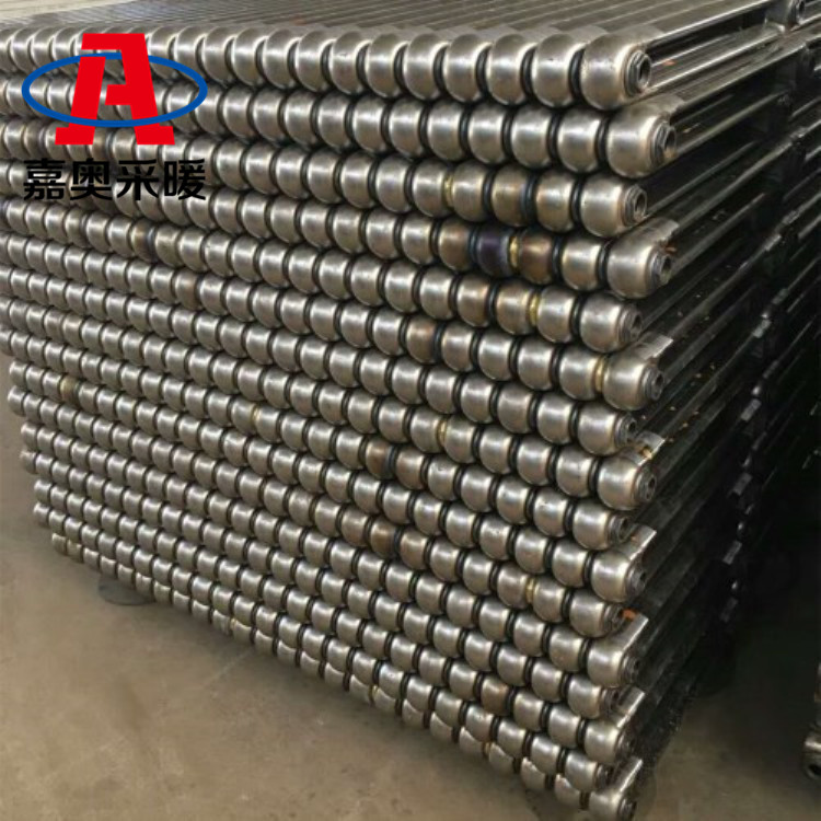 家用钢管四柱型暖气片厂家批发