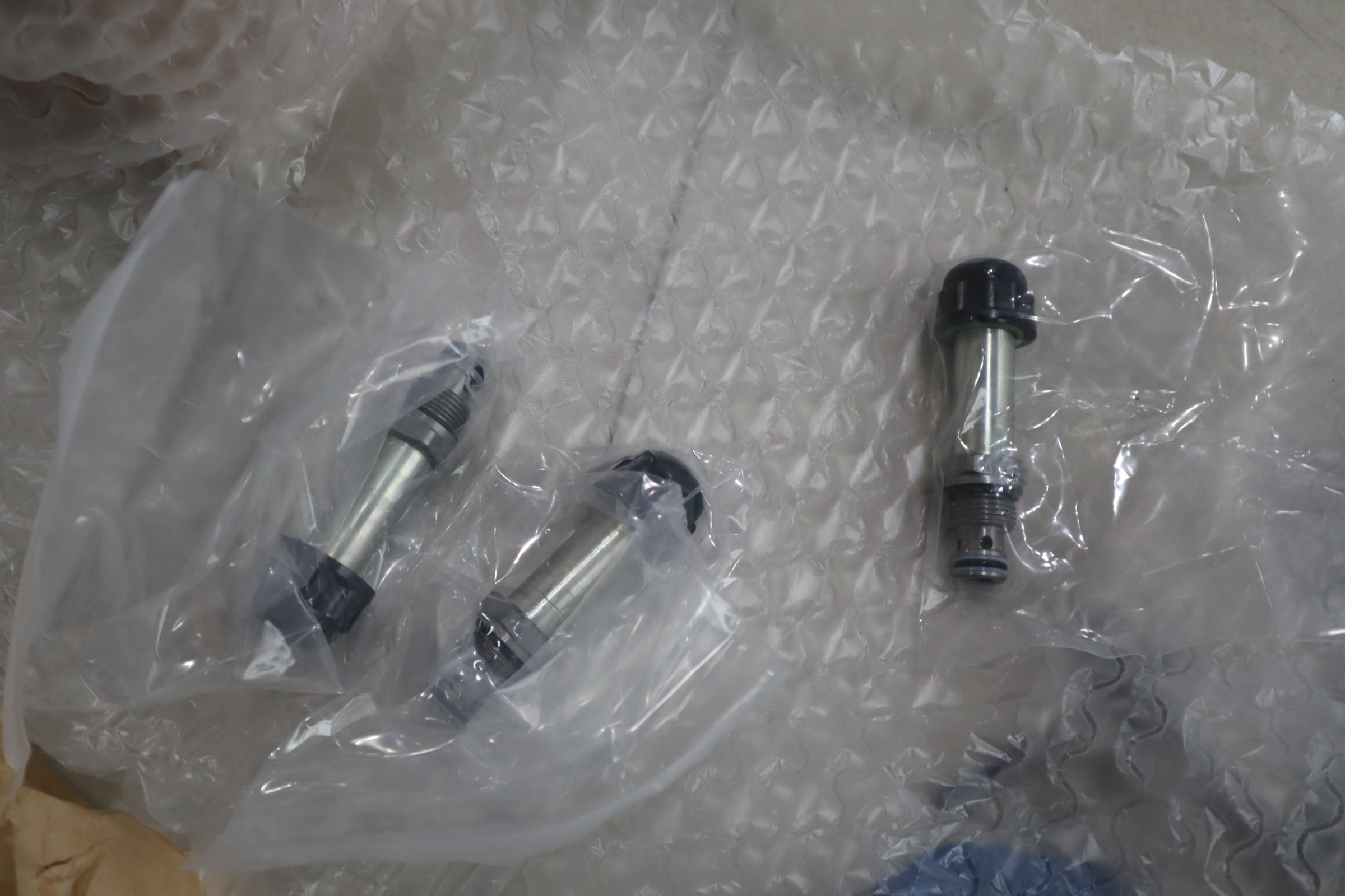 WSM06020W-01M-C-N 德国贺德克HYDAC液压阀插装阀