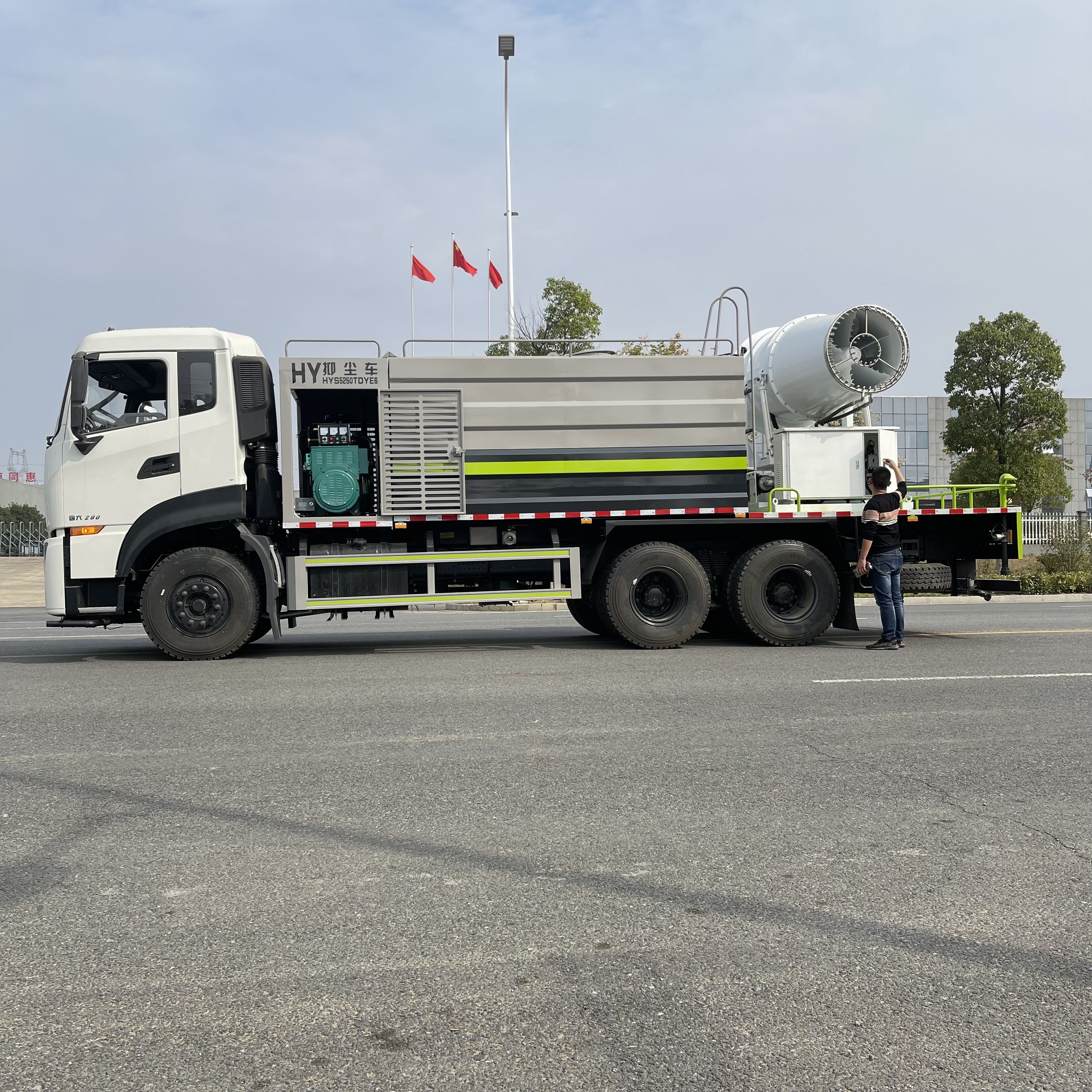 黑龙江10吨洒水车 全国可售