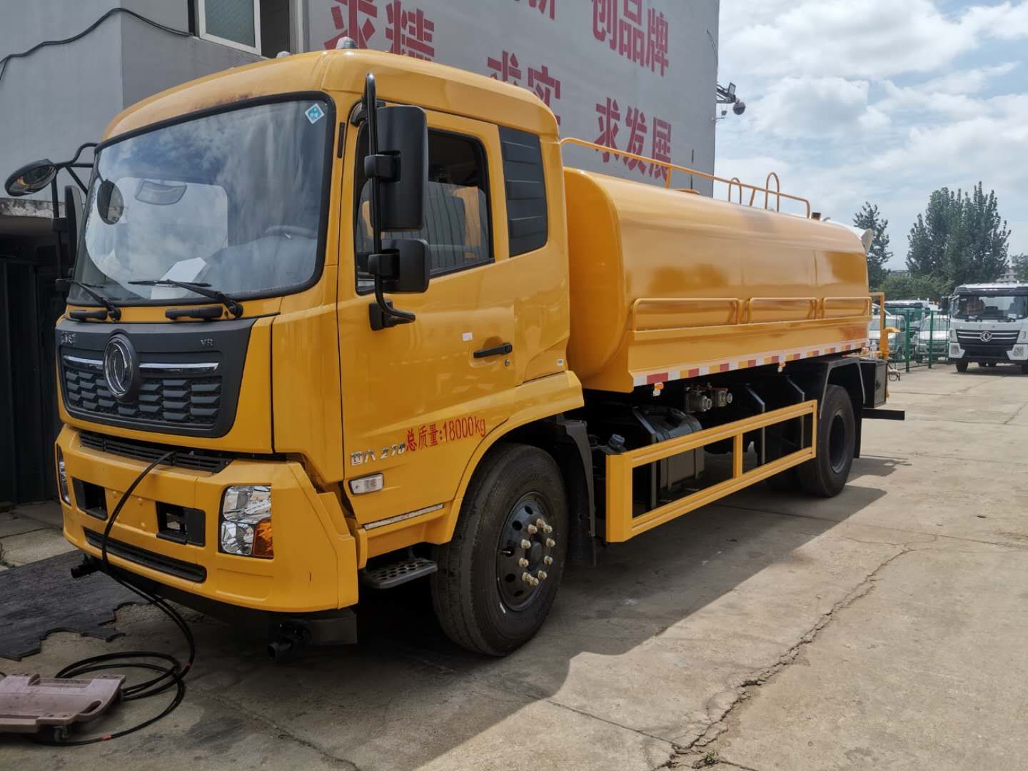 内蒙古7方洒水车 厂家