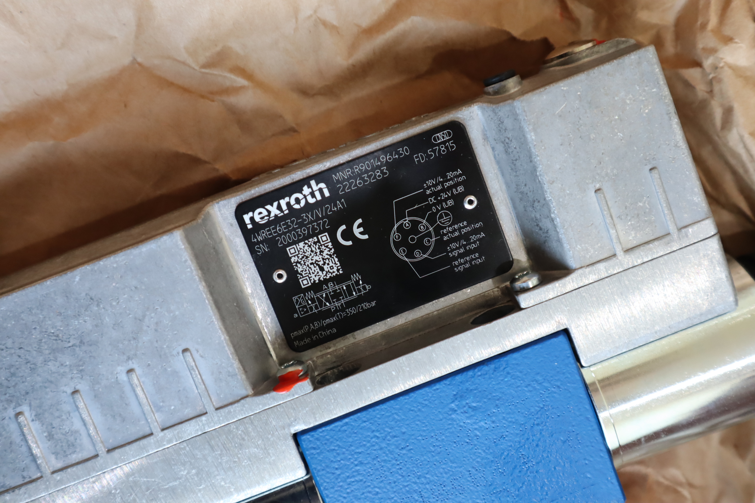 4WREE6E32-31/V/24A1 R901496430 4WREE6E32-32/V/24A1 力士乐阀