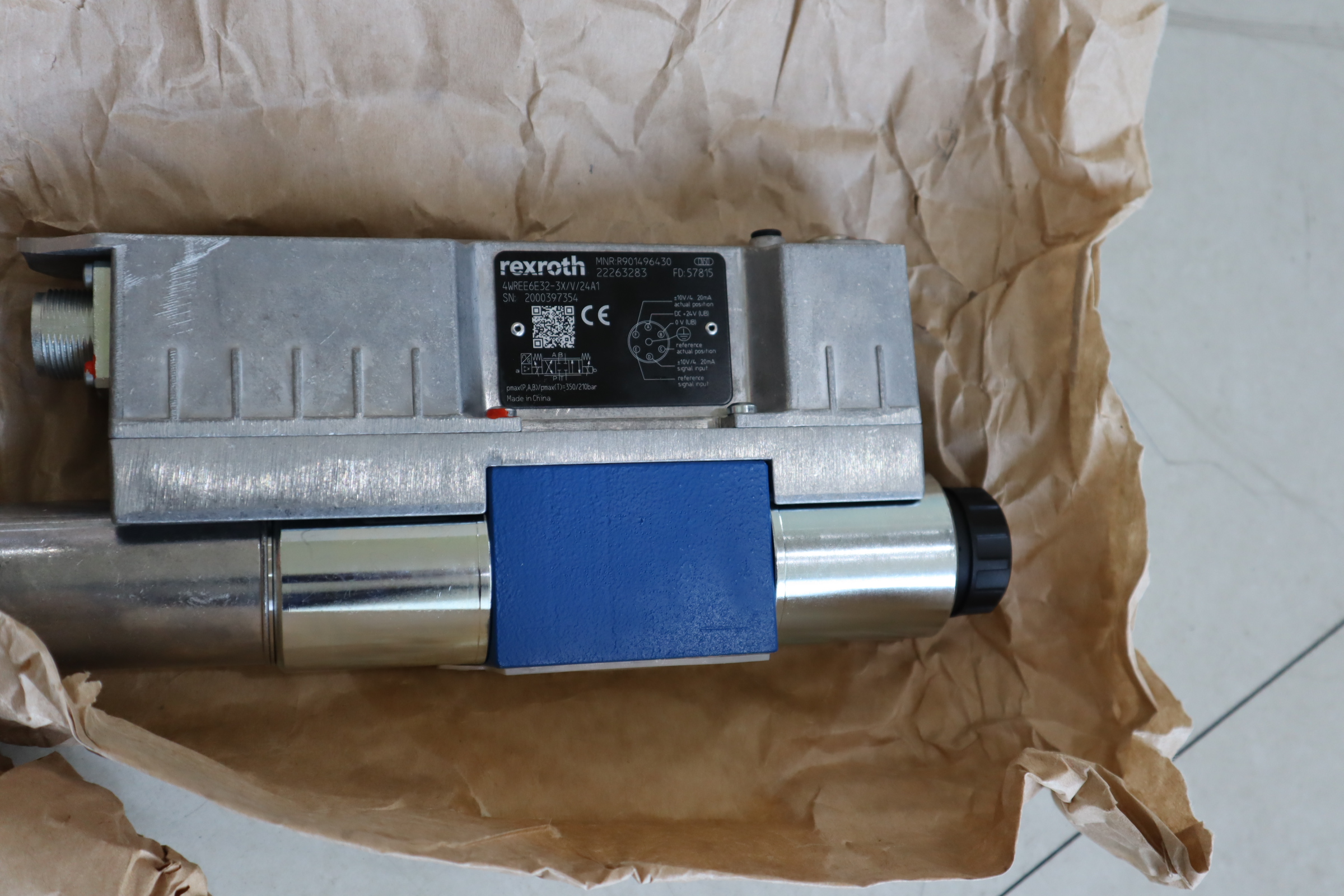 4WREE6E32-31/V/24A1 R901496430 4WREE6E32-32/V/24A1 力士乐阀