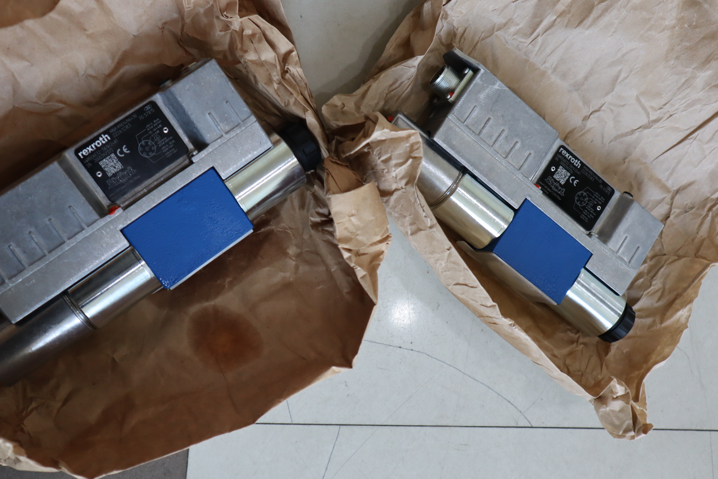 4WREE6E32-31/V/24A1 R901496430 4WREE6E32-32/V/24A1 力士乐阀