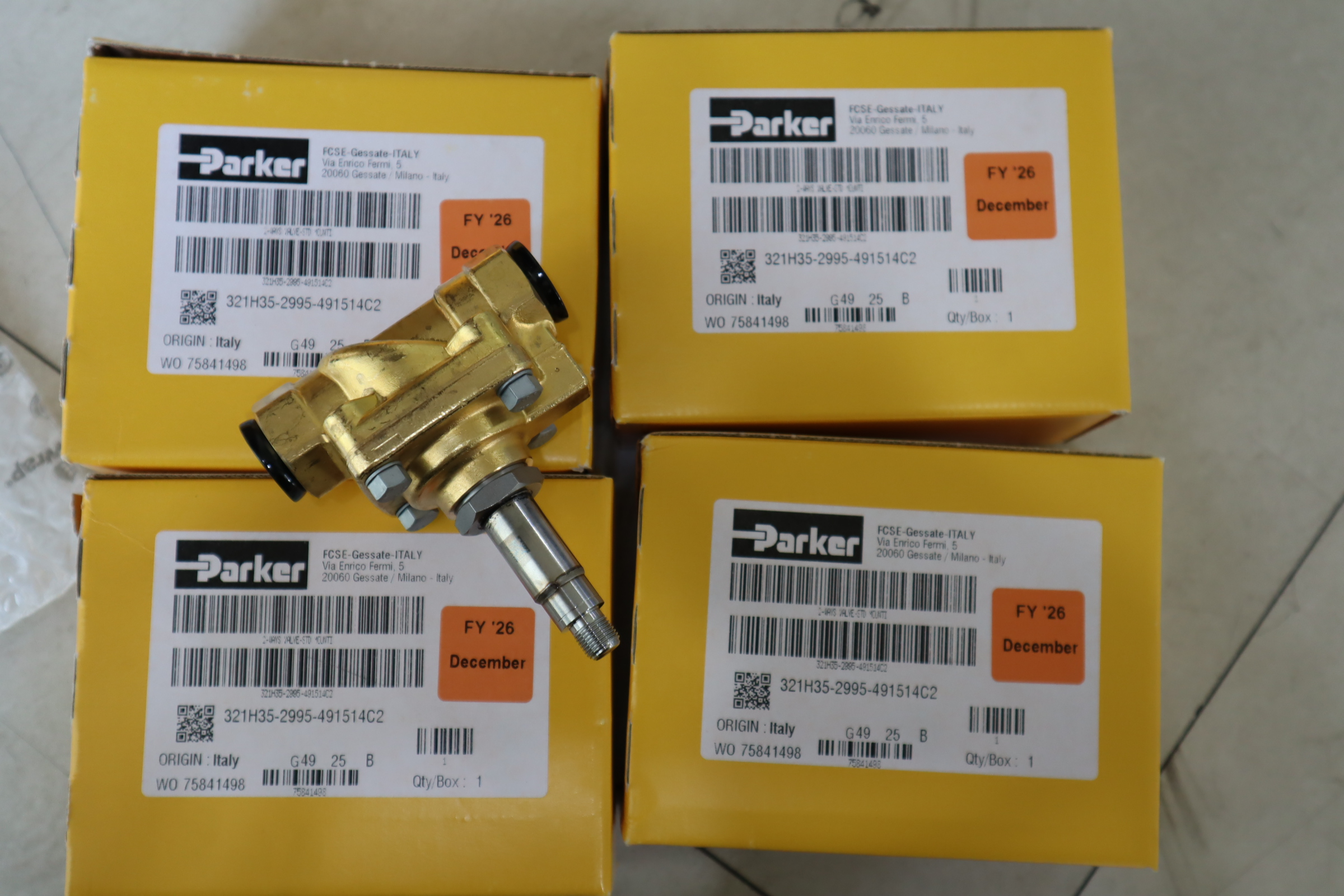 321H35-2995-491514C2 75841498 美国派克PARKER气动阀